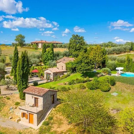 Villa Casale Silvia Parrano